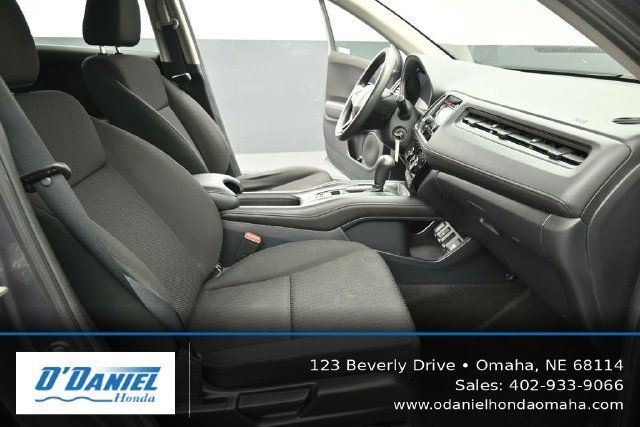 Used 2018 Honda HR-V LX image 40