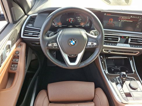 Certified 2023 BMW X5 xDrive40i image 12