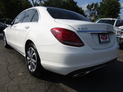 Used 2017 Mercedes-Benz C 300 4MATIC Sedan image 5