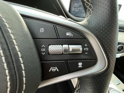 Used 2023 Genesis GV70 3.5T Sport w/ Sport Prestige Package image 19