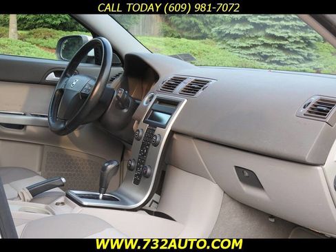 Used 2007 Volvo V50 T5 image 6