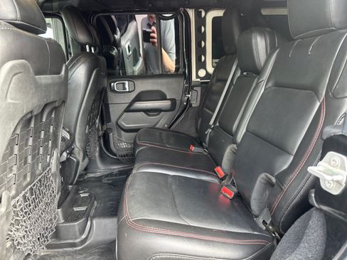 Used 2020 Jeep Wrangler Unlimited Rubicon AWD/4WD image 10