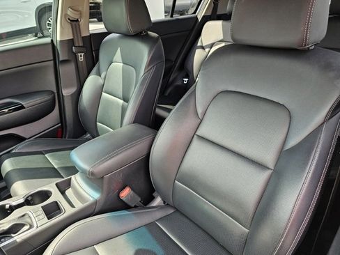 Used 2022 Kia Sportage EX image 15