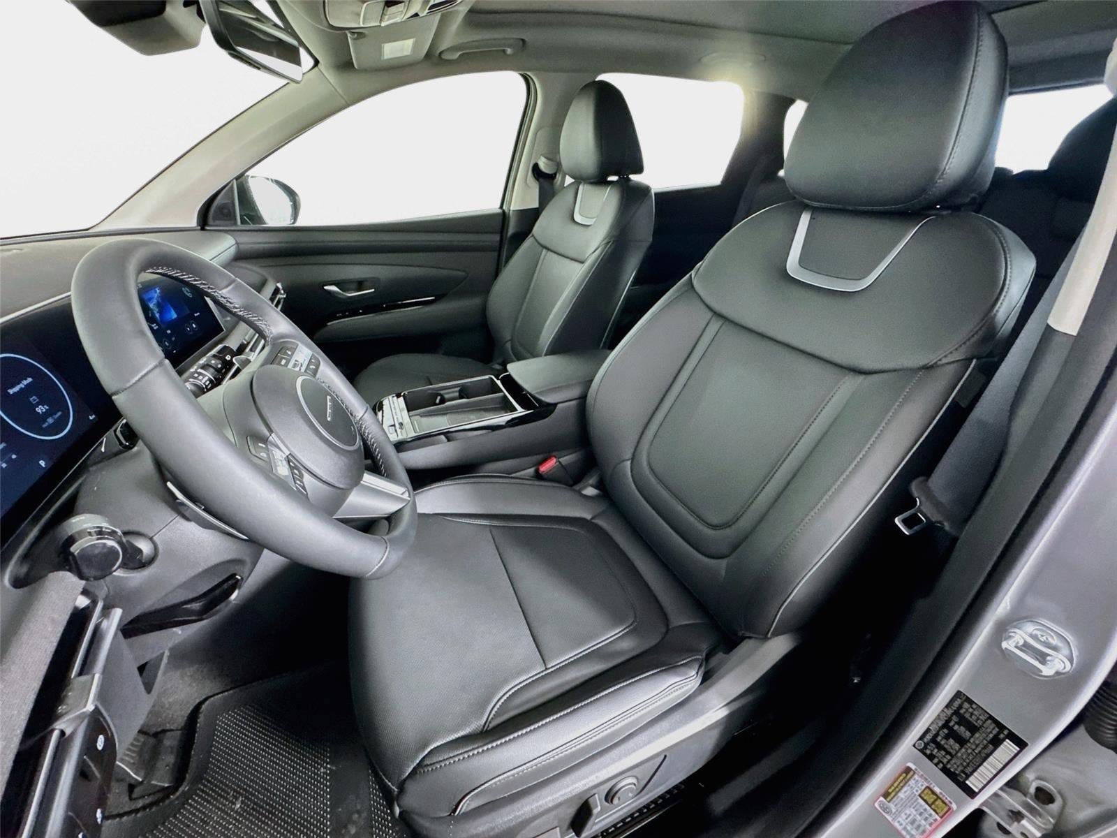 New 2026 Hyundai Tucson Limited FWD image 11
