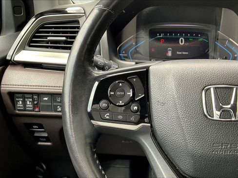 Used 2019 Honda Odyssey Elite image 11