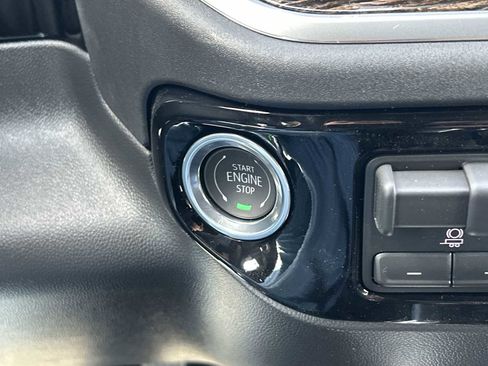 New 2026 GMC Sierra 1500 Elevation w/ Elevation Premium Package AWD/4WD image 17