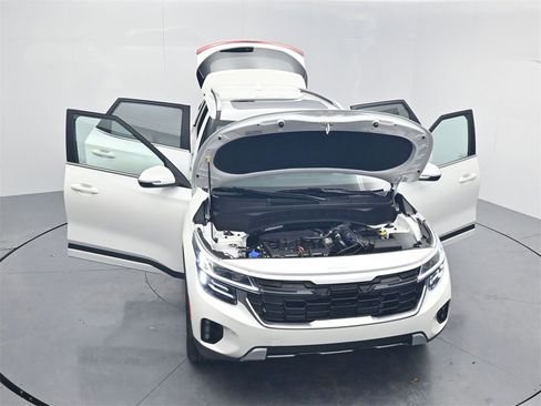 New 2026 Kia Seltos SX image 50