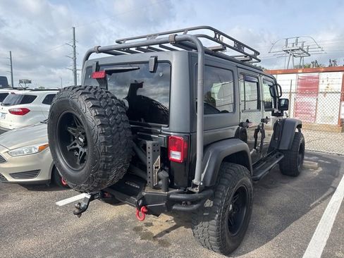 Used 2015 Jeep Wrangler Unlimited Rubicon w/ Connectivity Group image 2