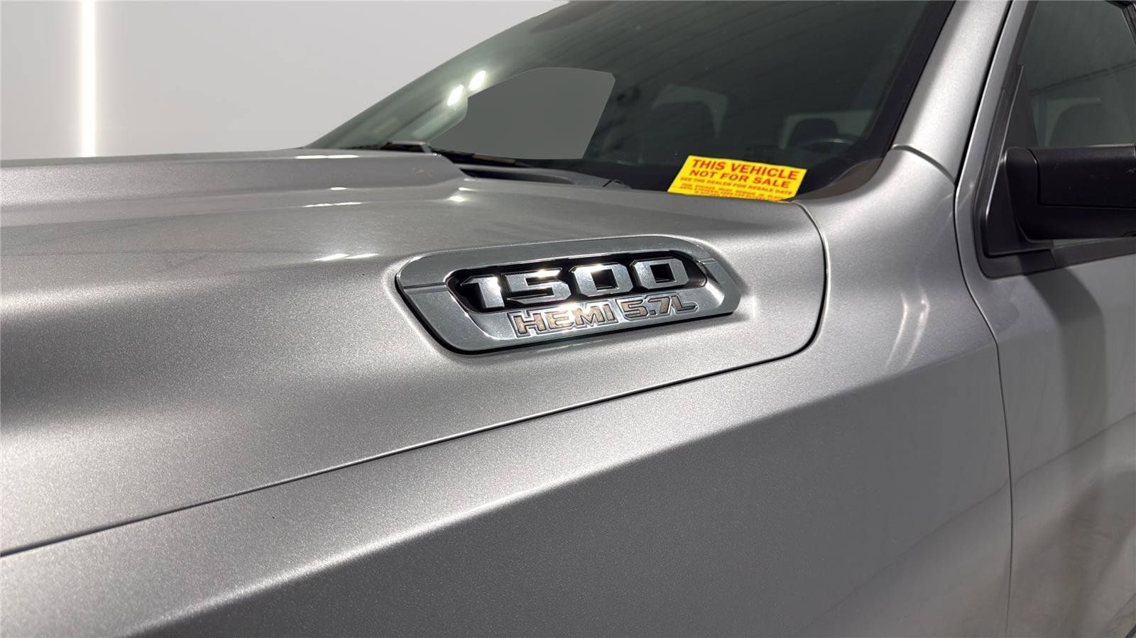 Used 2020 RAM 1500 Big Horn AWD/4WD image 35