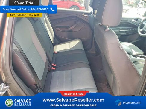 Used 2016 Ford Escape SE w/ Equipment Group 201A FWD image 15