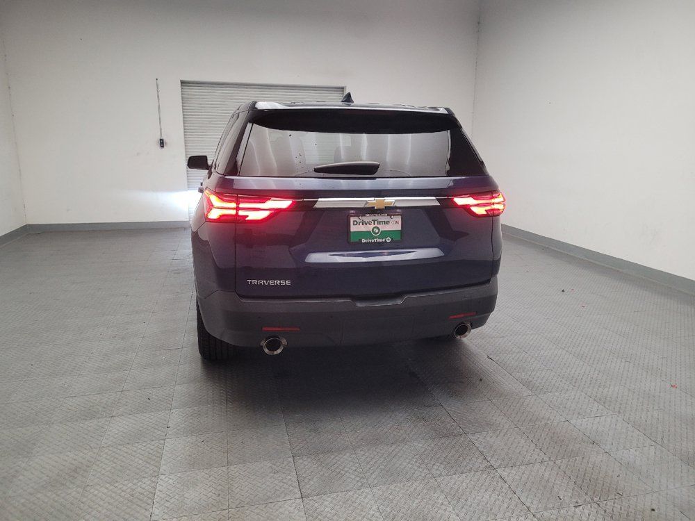 Used 2022 Chevrolet Traverse LS FWD image 6