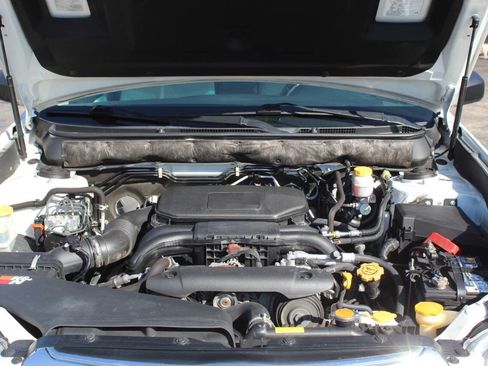 Used 2012 Subaru Outback 2.5i Limited AWD/4WD image 8
