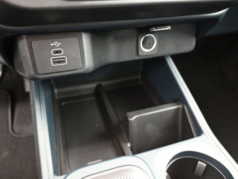 New 2025 Ford Maverick XL w/ Equipment Group 102A image 15