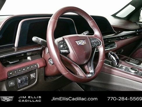 Used 2023 Cadillac Escalade Sport Platinum image 4
