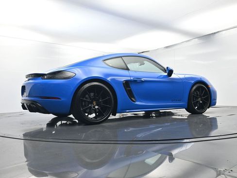 Used 2025 Porsche 718 Cayman GT4 image 48