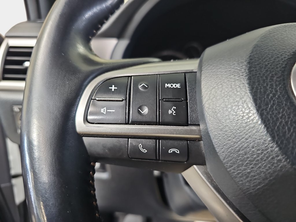Certified 2023 Lexus GX 460 Premium w/ Accessory Package AWD/4WD image 16