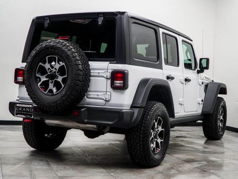 Used 2022 Jeep Wrangler Unlimited Rubicon AWD/4WD image 12