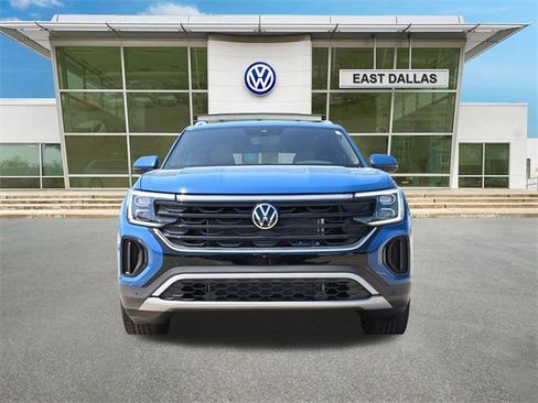 New 2025 Volkswagen Atlas Cross Sport SE image 5