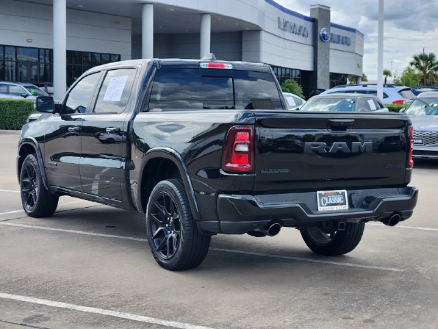 Used 2025 RAM 1500 Laramie w/ Night Edition AWD/4WD image 5