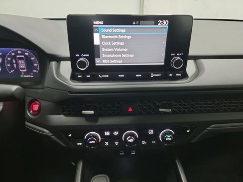 Certified 2025 Honda Accord SE image 21