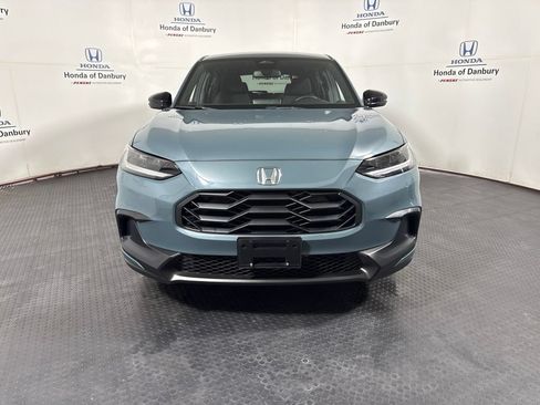 Used 2024 Honda HR-V Sport image 2