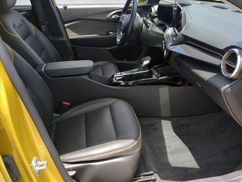 Certified 2025 Chevrolet Trax ACTIV w/ Driver Confidence Package FWD image 27