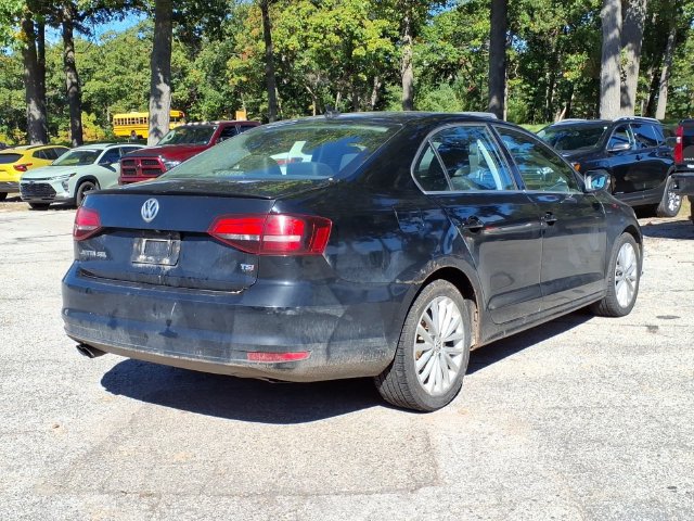 Used 2016 Volkswagen Jetta SEL w/ Driver Assistance Package FWD image 4