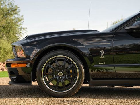 Used 2007 Ford Mustang Shelby GT500 RWD image 4