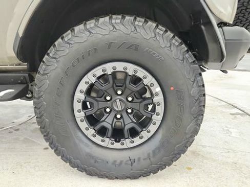 New 2025 Ford Bronco Raptor w/ Interior Carbon Fiber Pack image 9