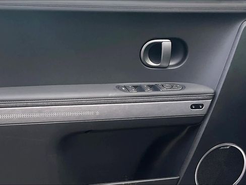 Certified 2026 Hyundai Ioniq 5 Limited RWD image 21