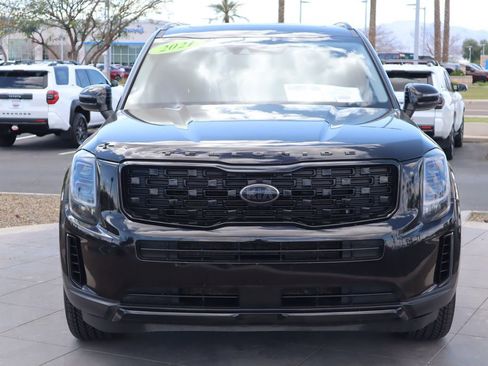 Used 2021 Kia Telluride EX w/ EX Premium Package image 2