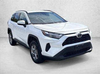 Used 2025 Toyota RAV4 XLE FWD video 3