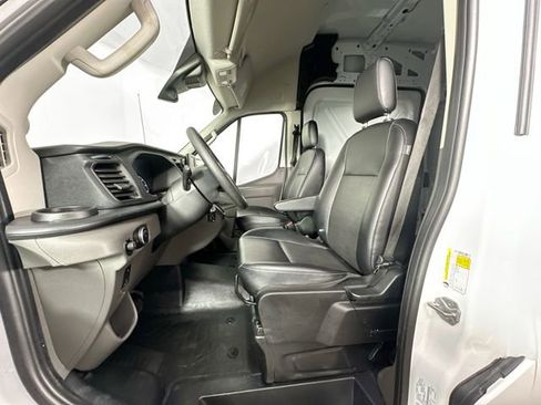 Used 2024 Ford Transit 250 148 High Roof image 11