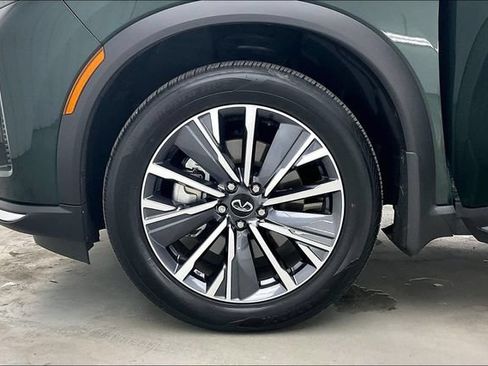 Certified 2026 INFINITI QX60 Luxe w/ Cargo Package AWD/4WD image 10