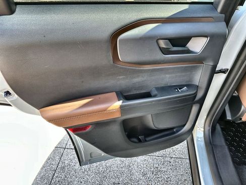 Used 2023 Ford Bronco Sport Outer Banks image 15