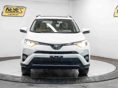 Used 2017 Toyota RAV4 XLE w/ Carpet Mat Package FWD image 6