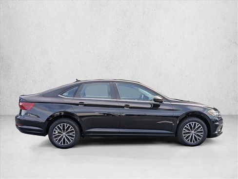 Used 2021 Volkswagen Jetta FWD image 4