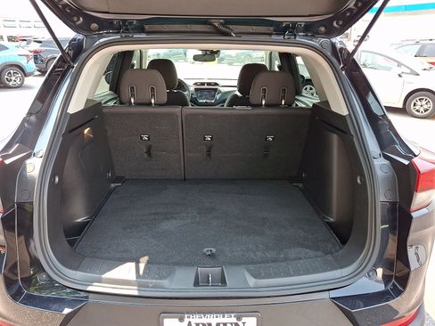 Certified 2021 Chevrolet TrailBlazer LT w/ Convenience Package FWD image 29