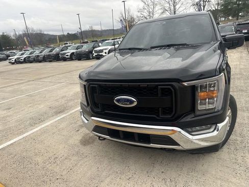 Used 2022 Ford F150 XLT w/ Equipment Group 302A High image 13