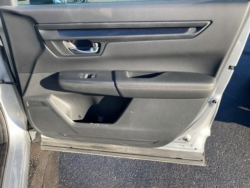 Certified 2025 Honda CR-V Sport-L image 45