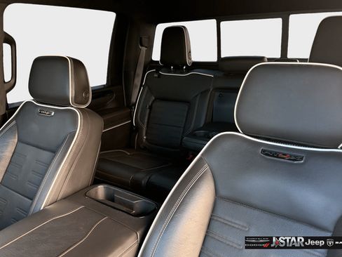 Used 2024 GMC Sierra 2500 AT4X AWD/4WD image 12