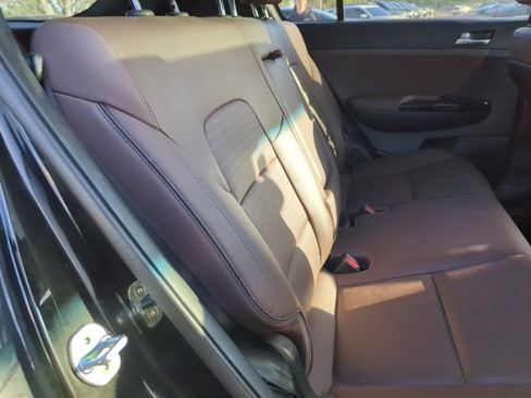 Used 2017 Kia Sportage SX image 24