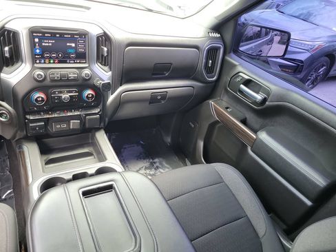 Used 2020 Chevrolet Silverado 1500 LT Trail Boss AWD/4WD image 28