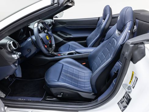 Certified 2023 Ferrari Portofino M RWD image 25