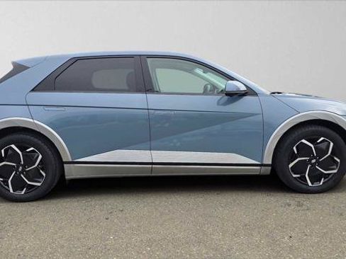 Used 2024 Hyundai Ioniq 5 Limited RWD image 2