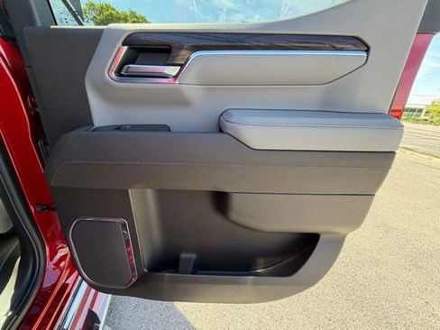 New 2026 GMC Sierra 1500 SLT AWD/4WD image 28