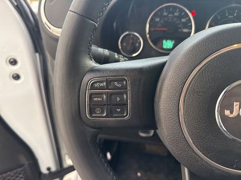 Used 2013 Jeep Wrangler Unlimited Sahara w/ Connectivity Group image 18