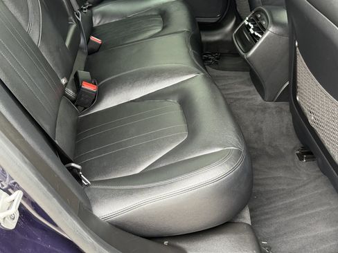 Used 2018 Maserati Ghibli RWD image 35