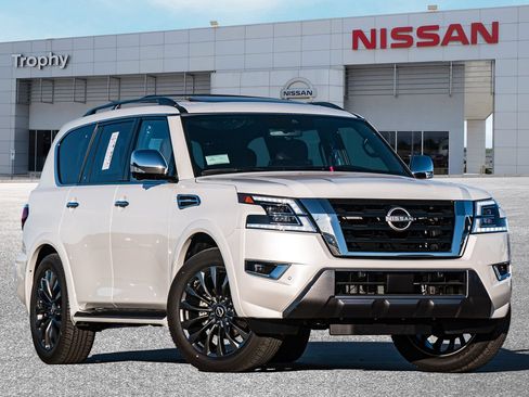 Used 2024 Nissan Armada Platinum w/ Captain's Chairs Package RWD image 1