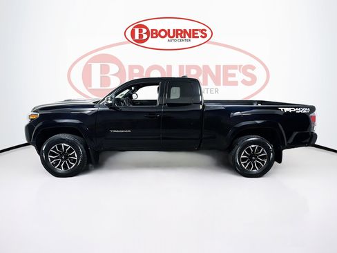 Used 2021 Toyota Tacoma TRD Sport image 6